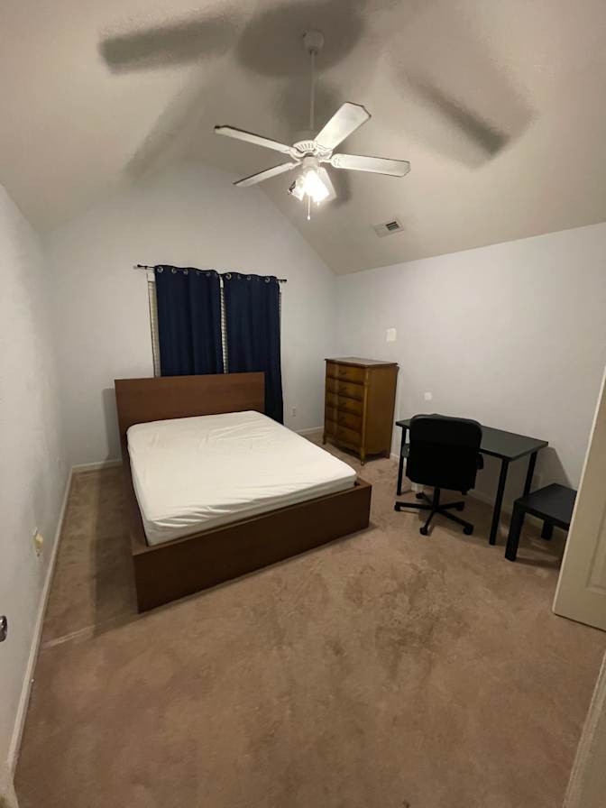 Faran's room