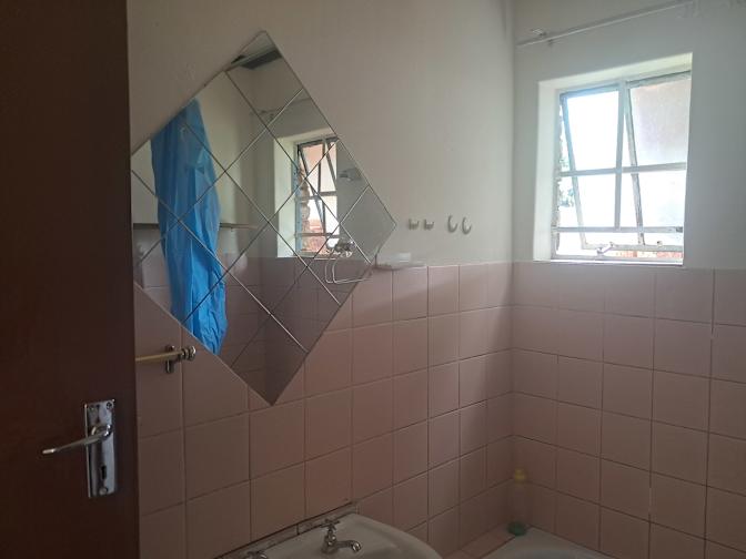 BTW Connect Properties's room