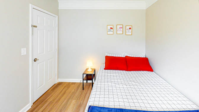 PadSplit's room