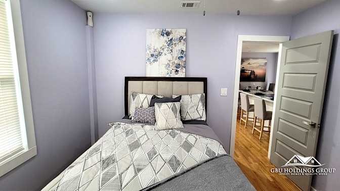 GBU Holdings Group's room