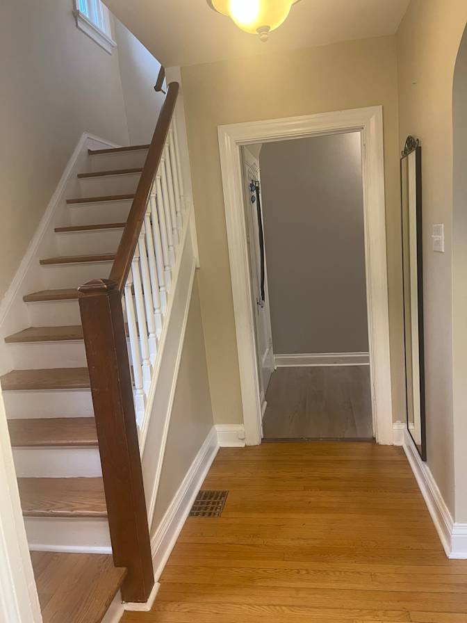 warren's room