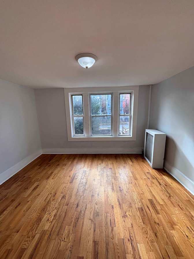 JONNEY's room