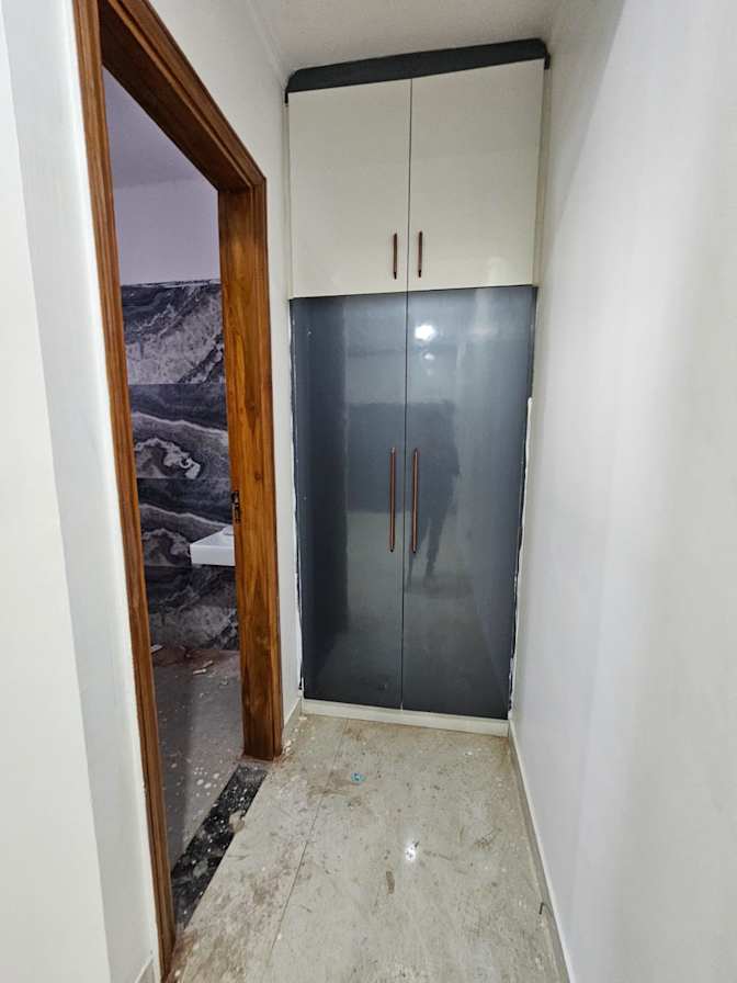 JANESH NARAYAN G's room
