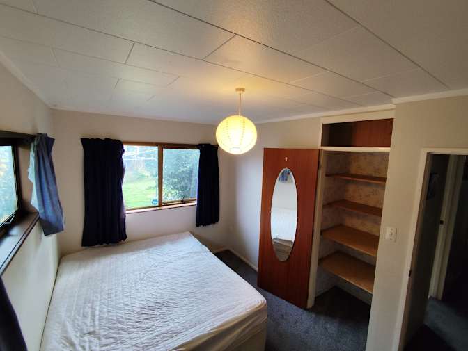 Jose's room