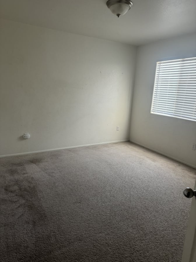 Gerardo Rosales's room