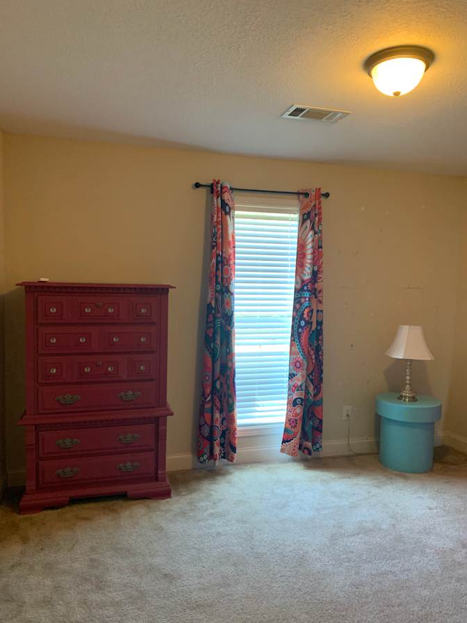 Carol Beth Mills's room