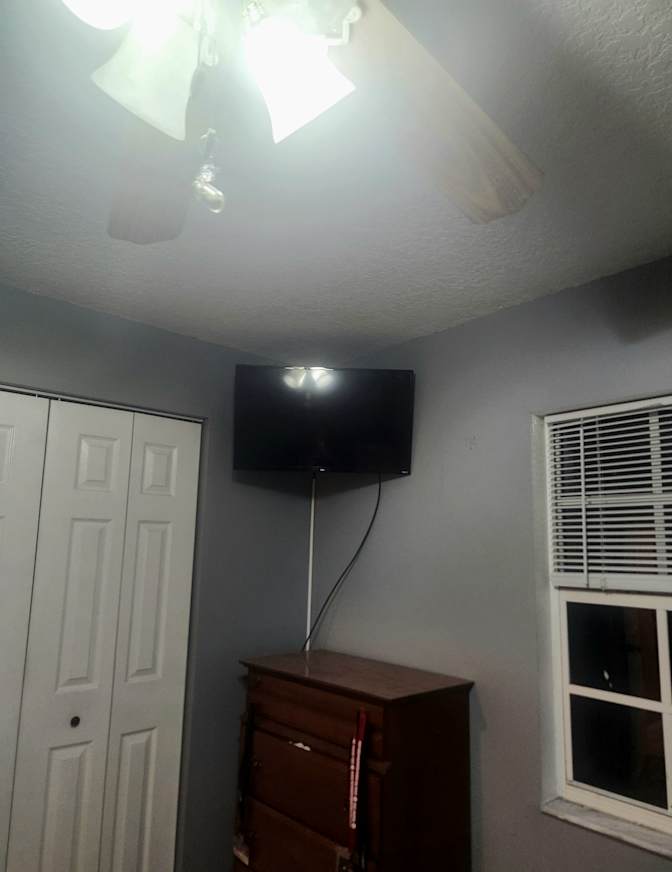 Al's room