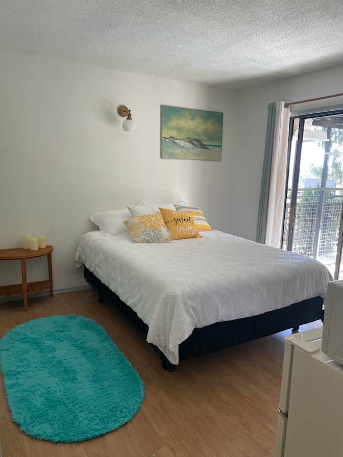 Elly Thibert's room