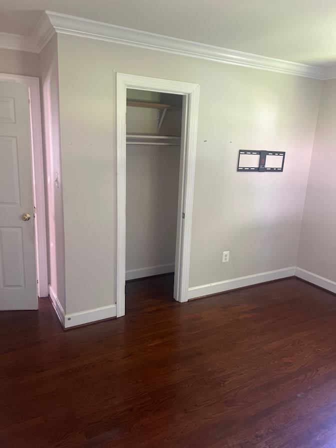 Mohammad's room