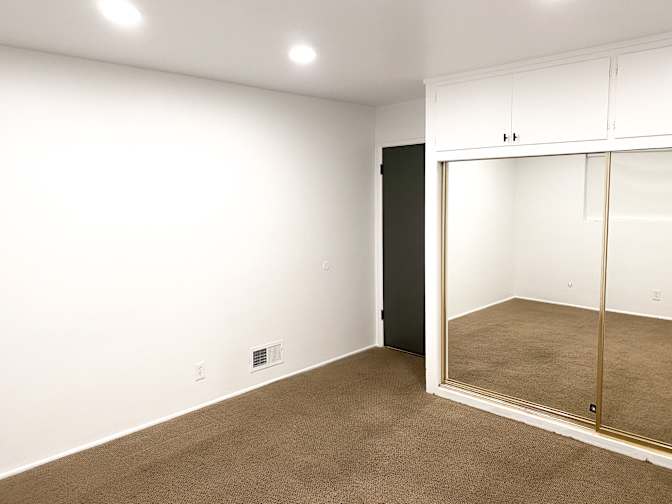 Rich's room