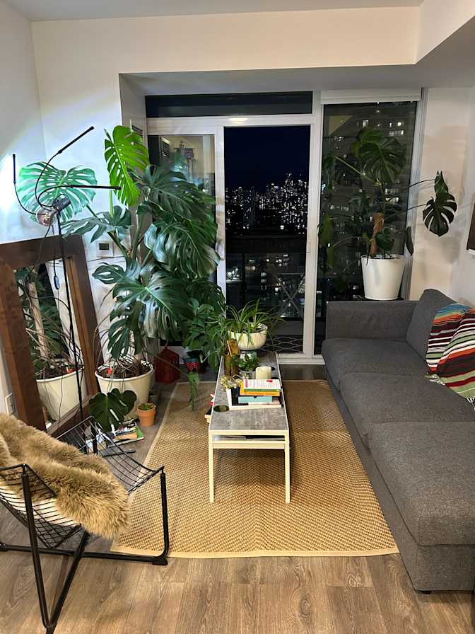 Alejandro's room