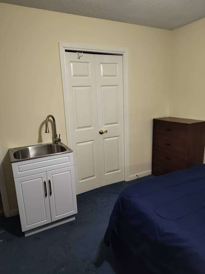Antonio's room
