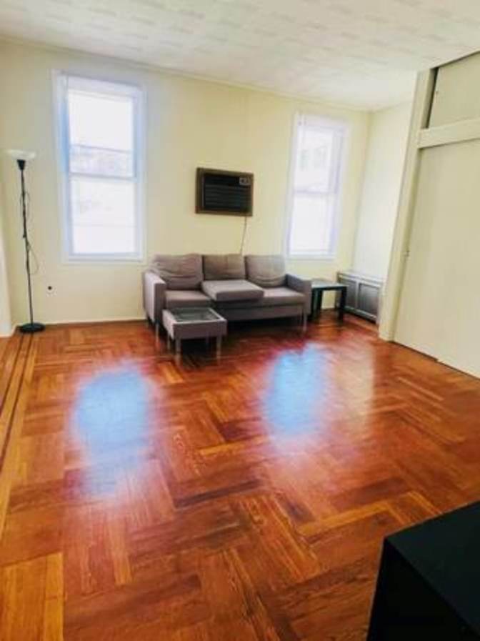 apartment's room