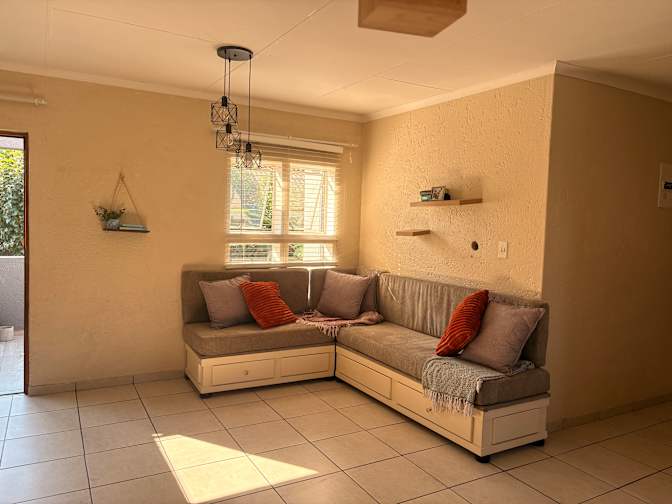 Belinda N's room