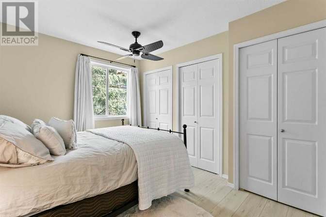 Lonnie's room