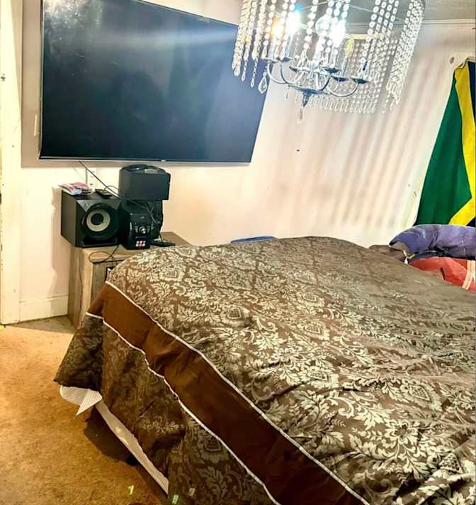 Quan Terry's room