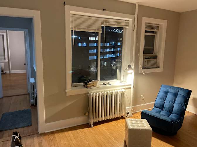 PRIVATE BEDROOM - Danbury - Connecticut - Office - Music - Craft Studio's room