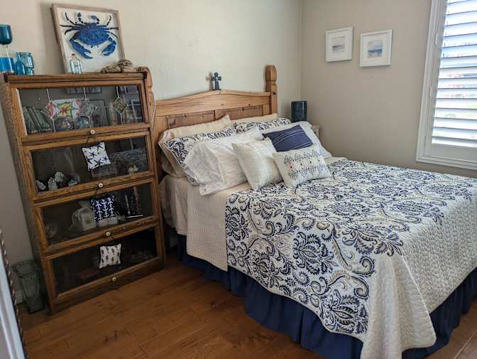 Gwen's room