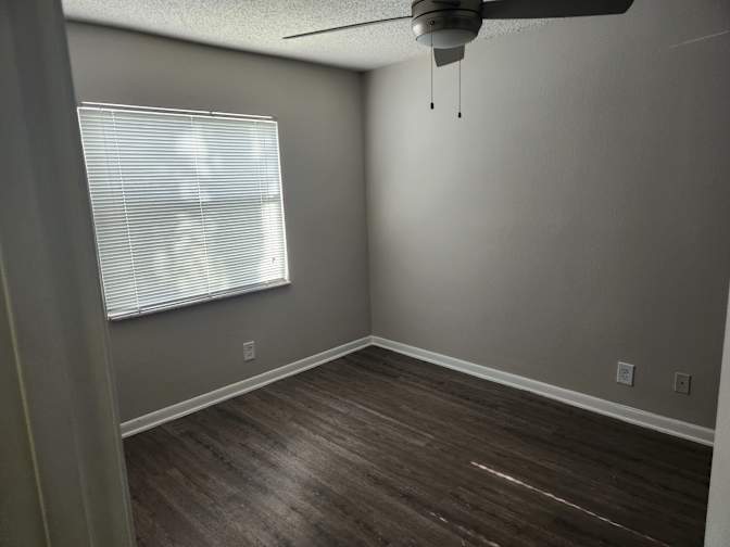 Fernando's room