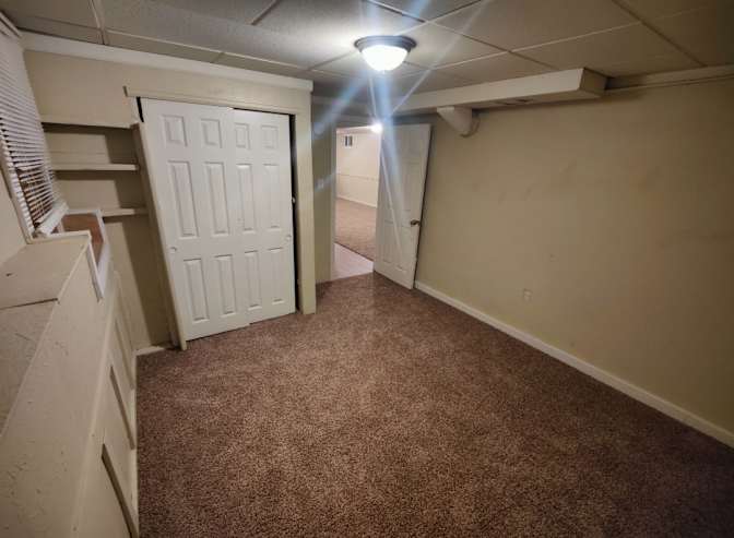 Oren's room