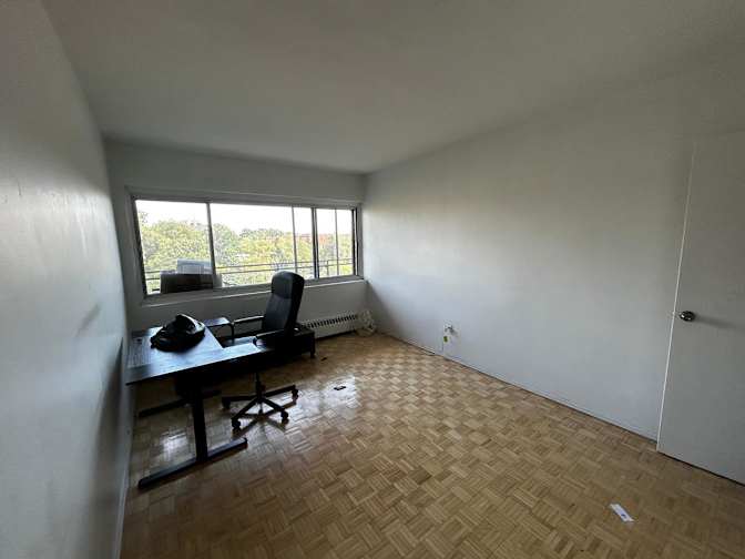 Rehan Kanak's room