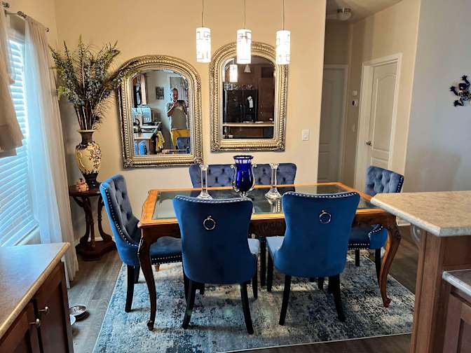 Howard Binder's room