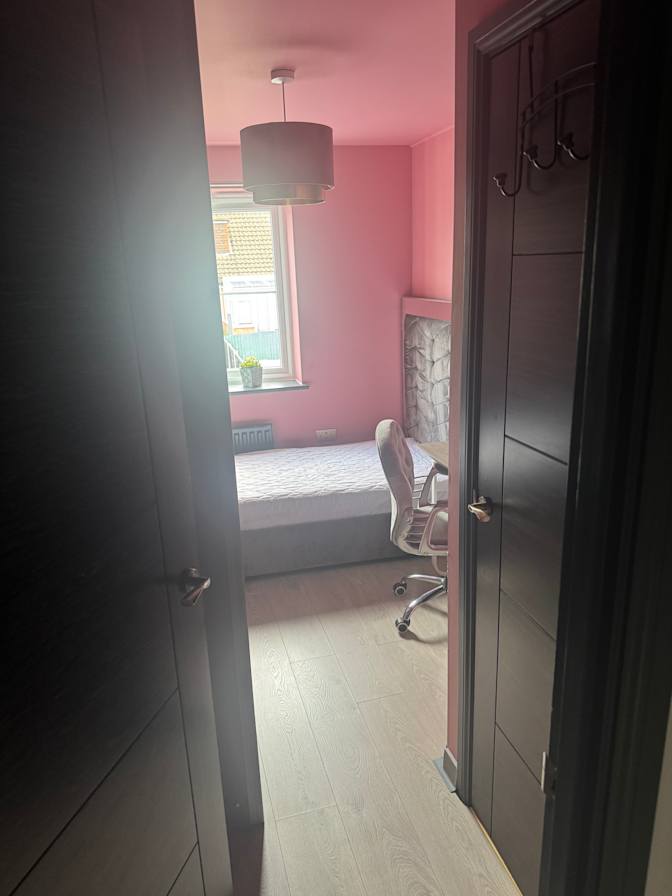 Maciej Nowak's room