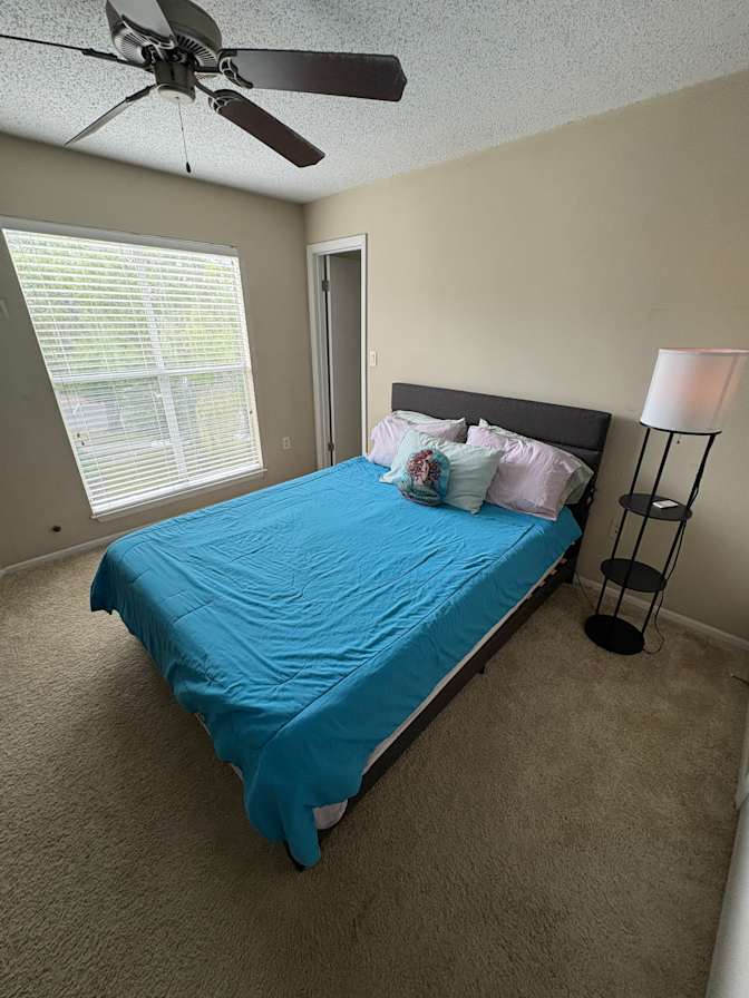 Jill's room