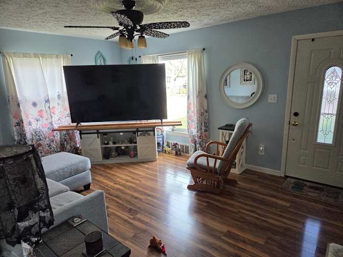 Kyle's room