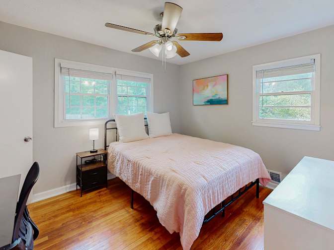 PadSplit's room