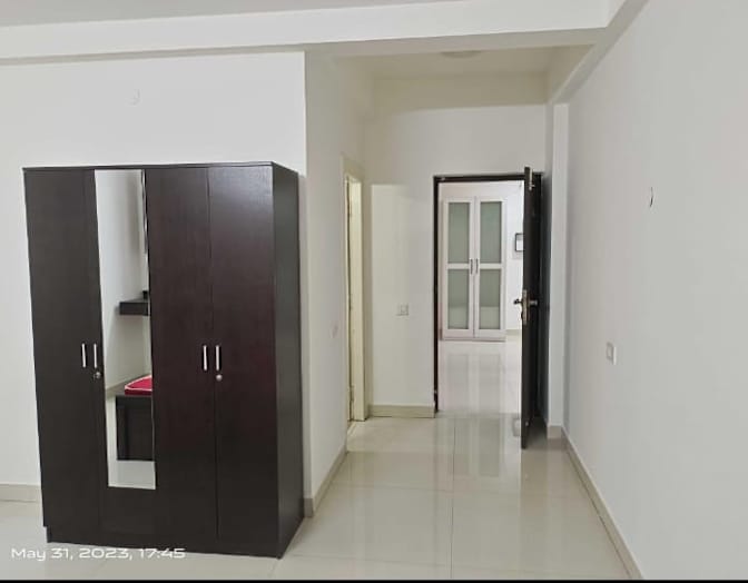 Yash's room