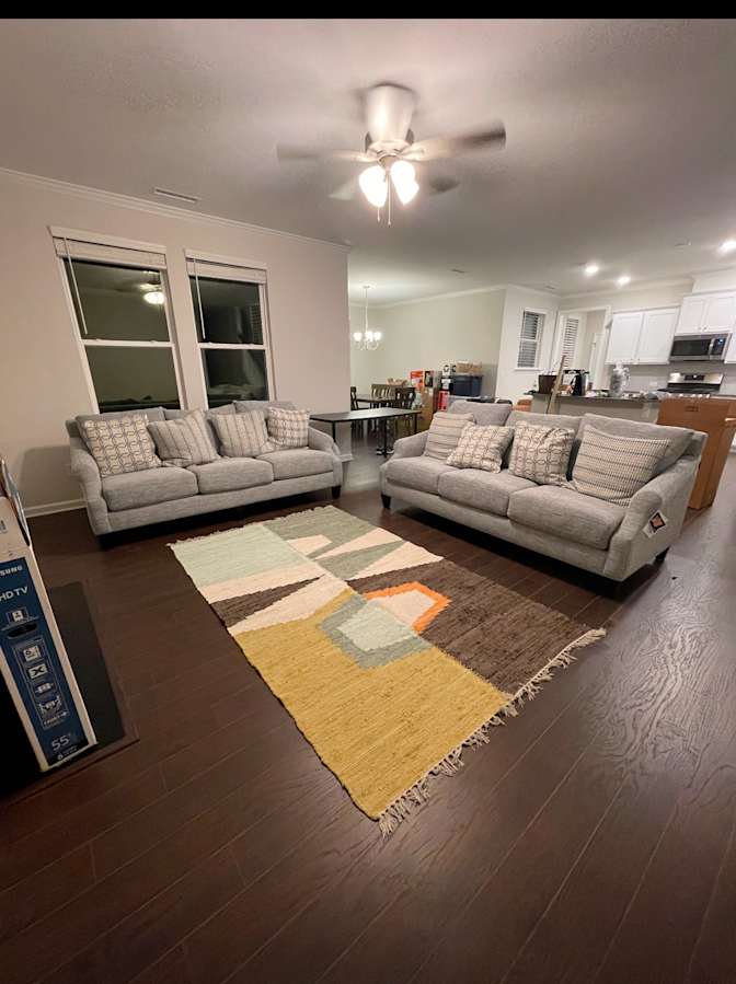 Alcove Rooms's room