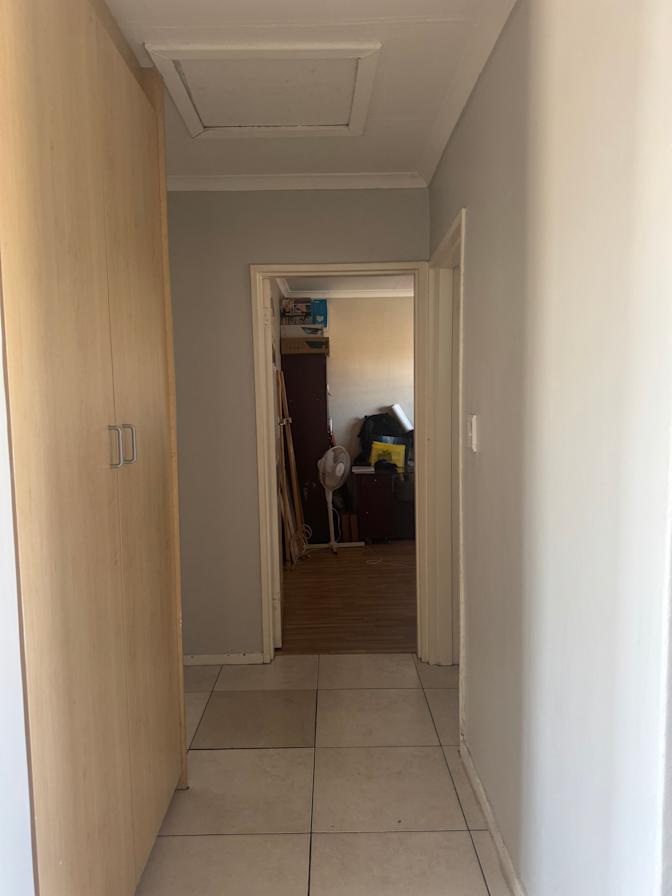 Ronard's room