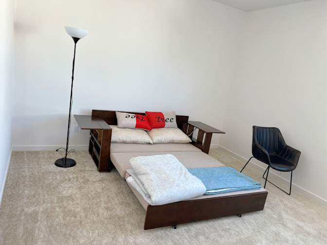 serena's room