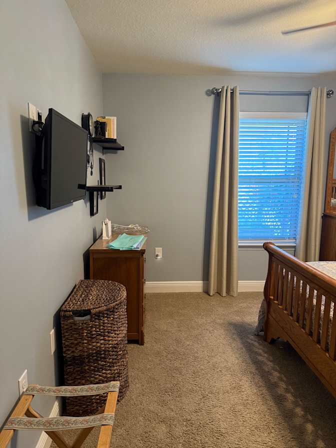 Tammy's room