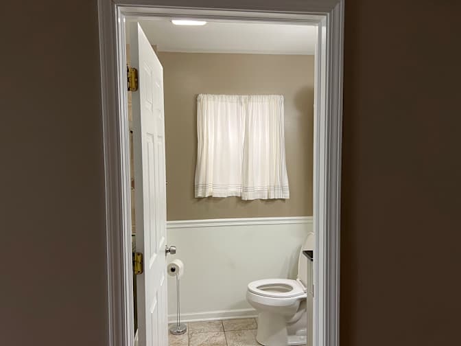Geno's room