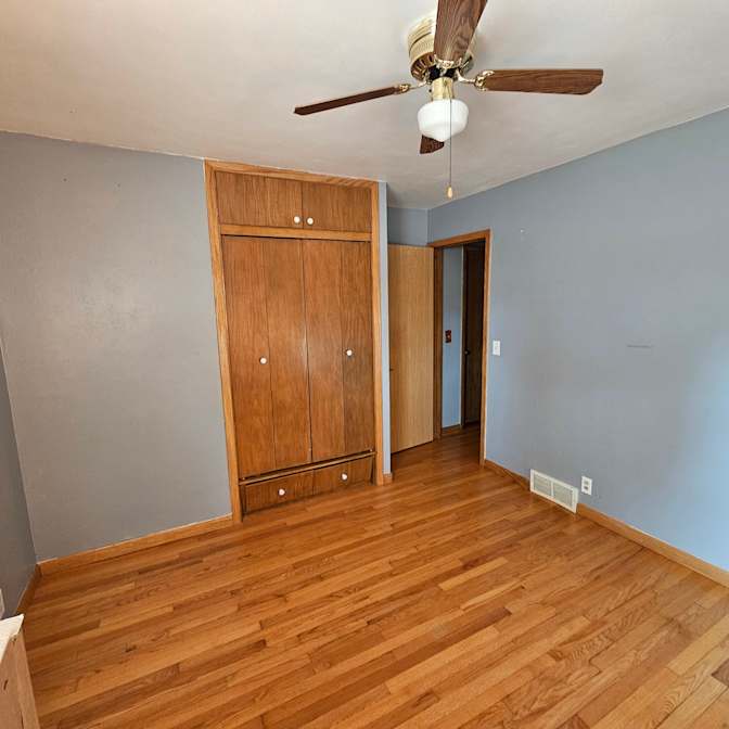 Juan's room