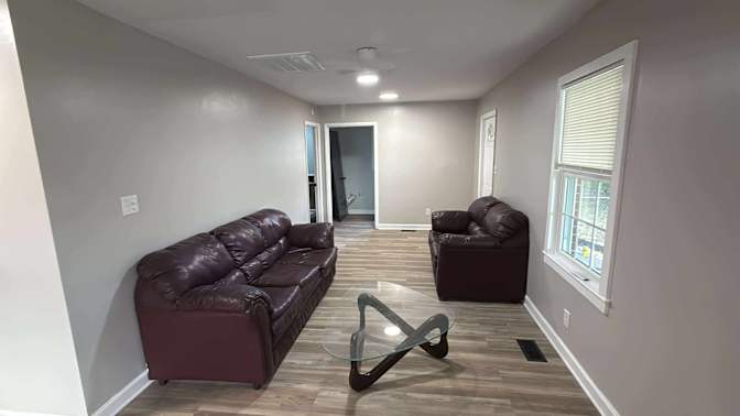 Darren Phillips's room