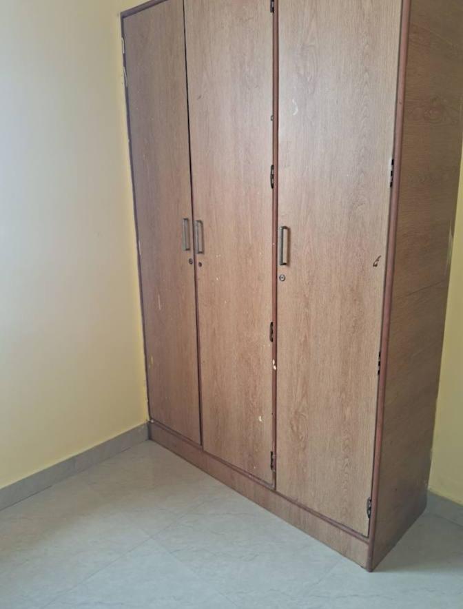 LENIN KUMAR B's room