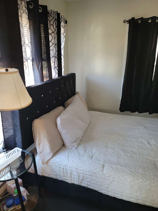 miquilina Evans's room
