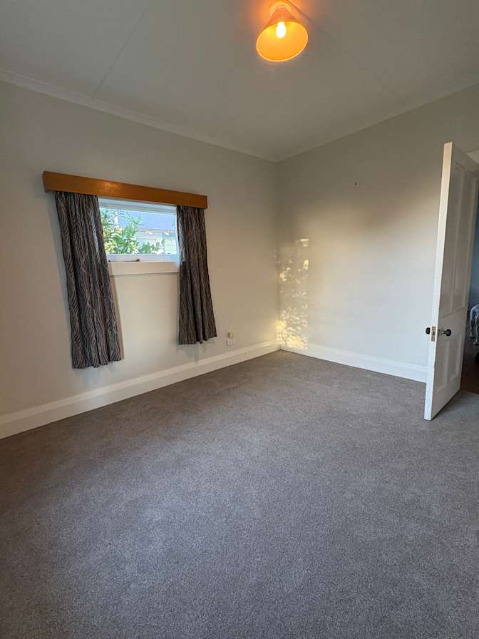 Victoria's room