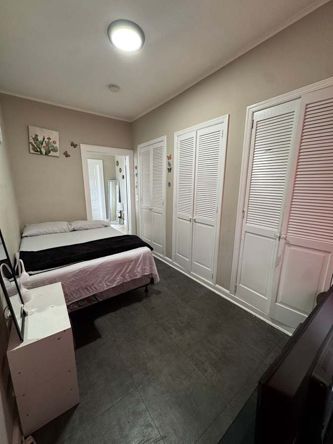 GREITCHA's room