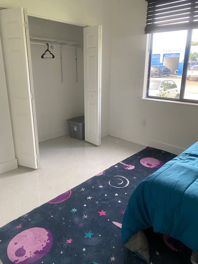 CONNIE MCGIRT's room