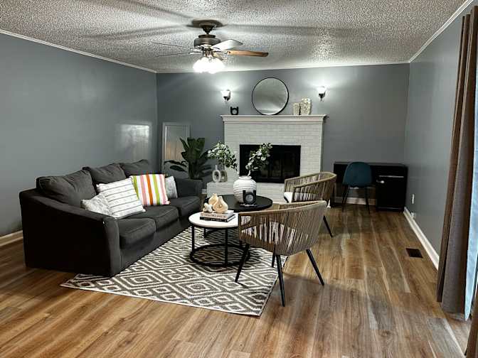 Damarley's room