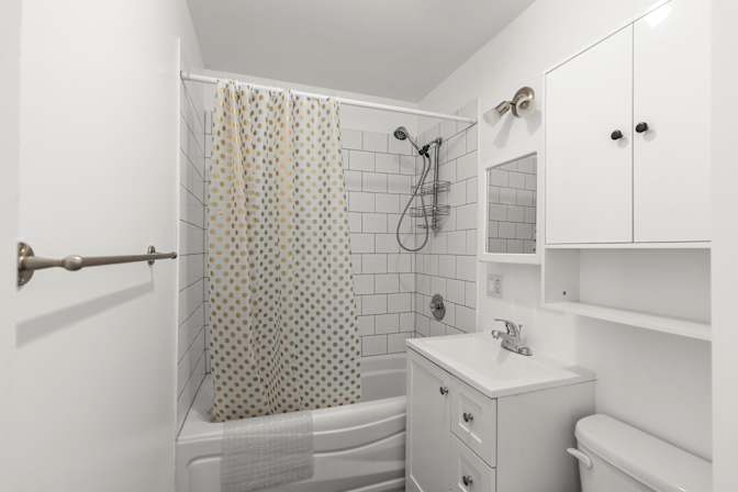 Cassandra Dare's room