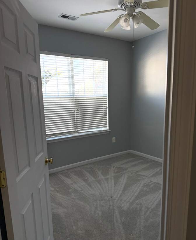 Derick's room