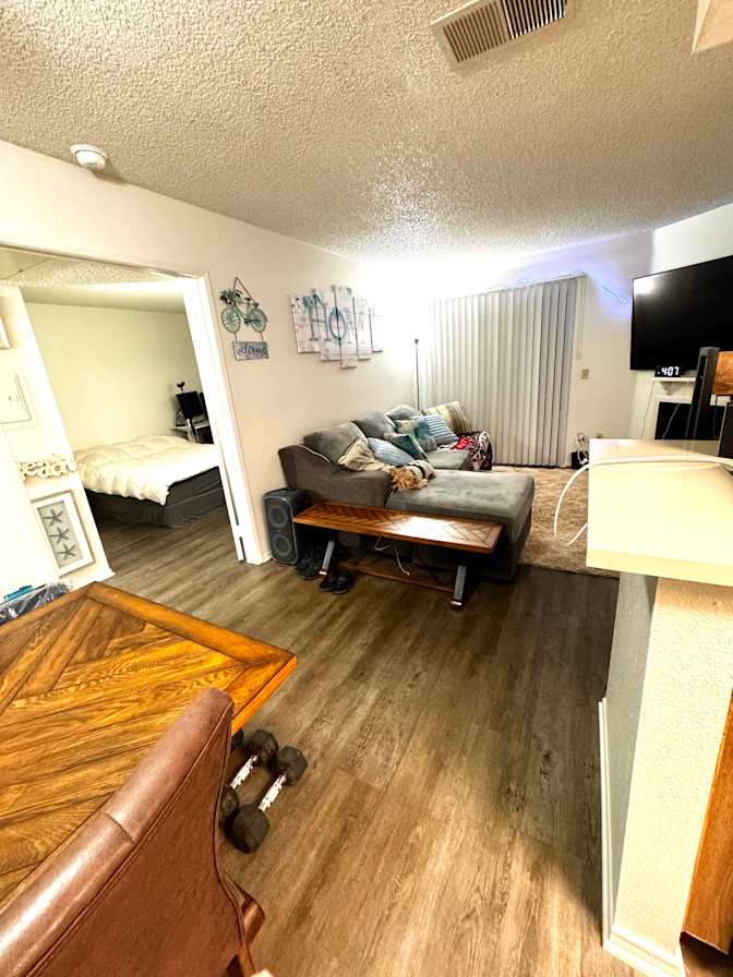 Golden's room