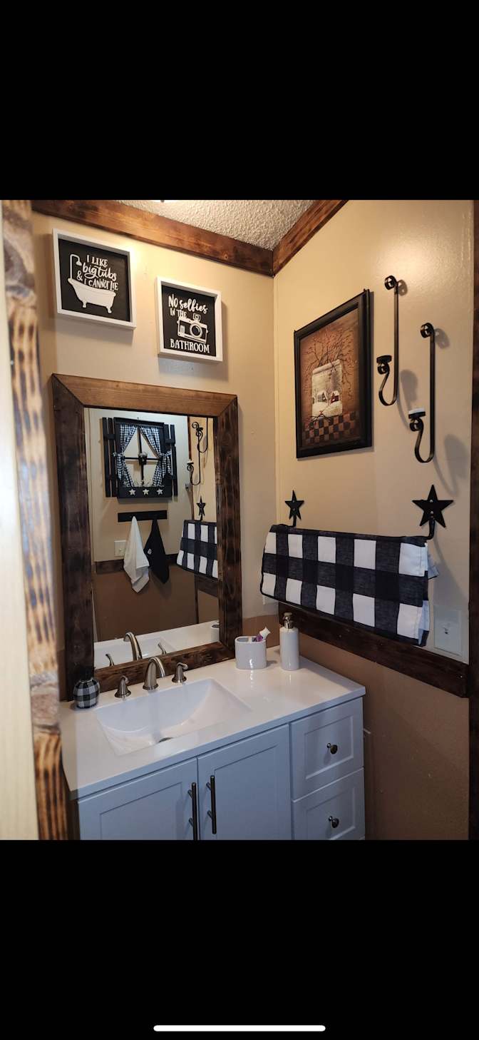 Melissa's room