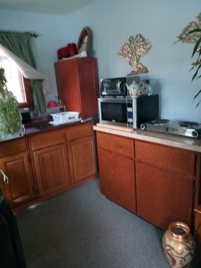 Lynn's room