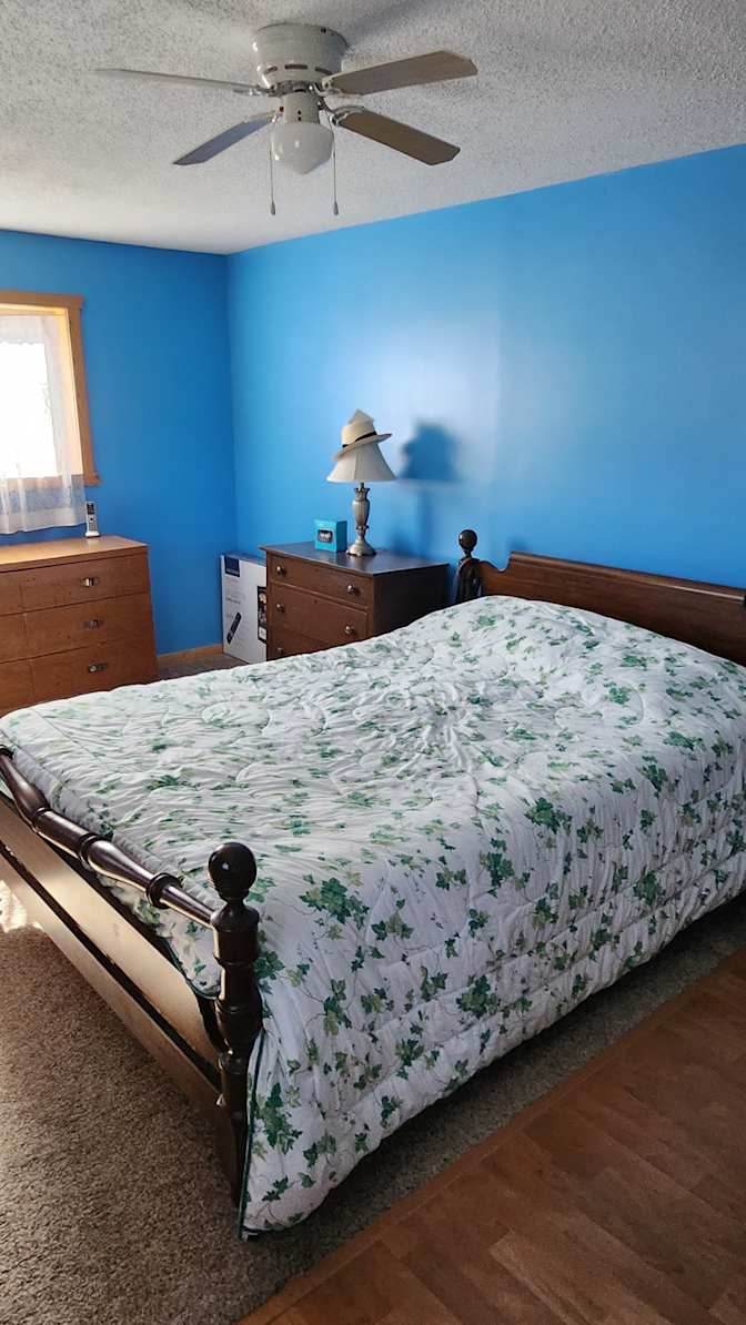 Richard's room